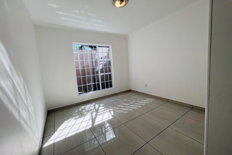 To Let 3 Bedroom Property for Rent in Century City Western Cape